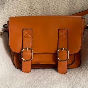 Crossbody bag